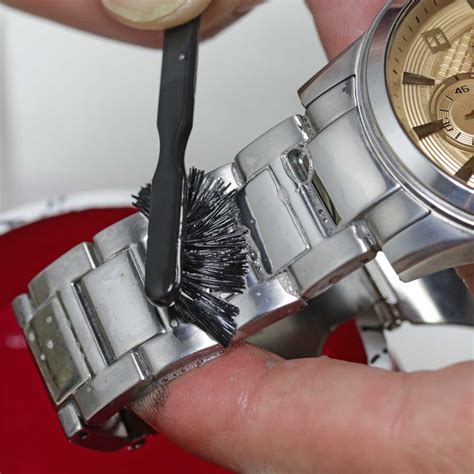 how to clean rolex watch bracelet|Rolex cleaning and polishing.